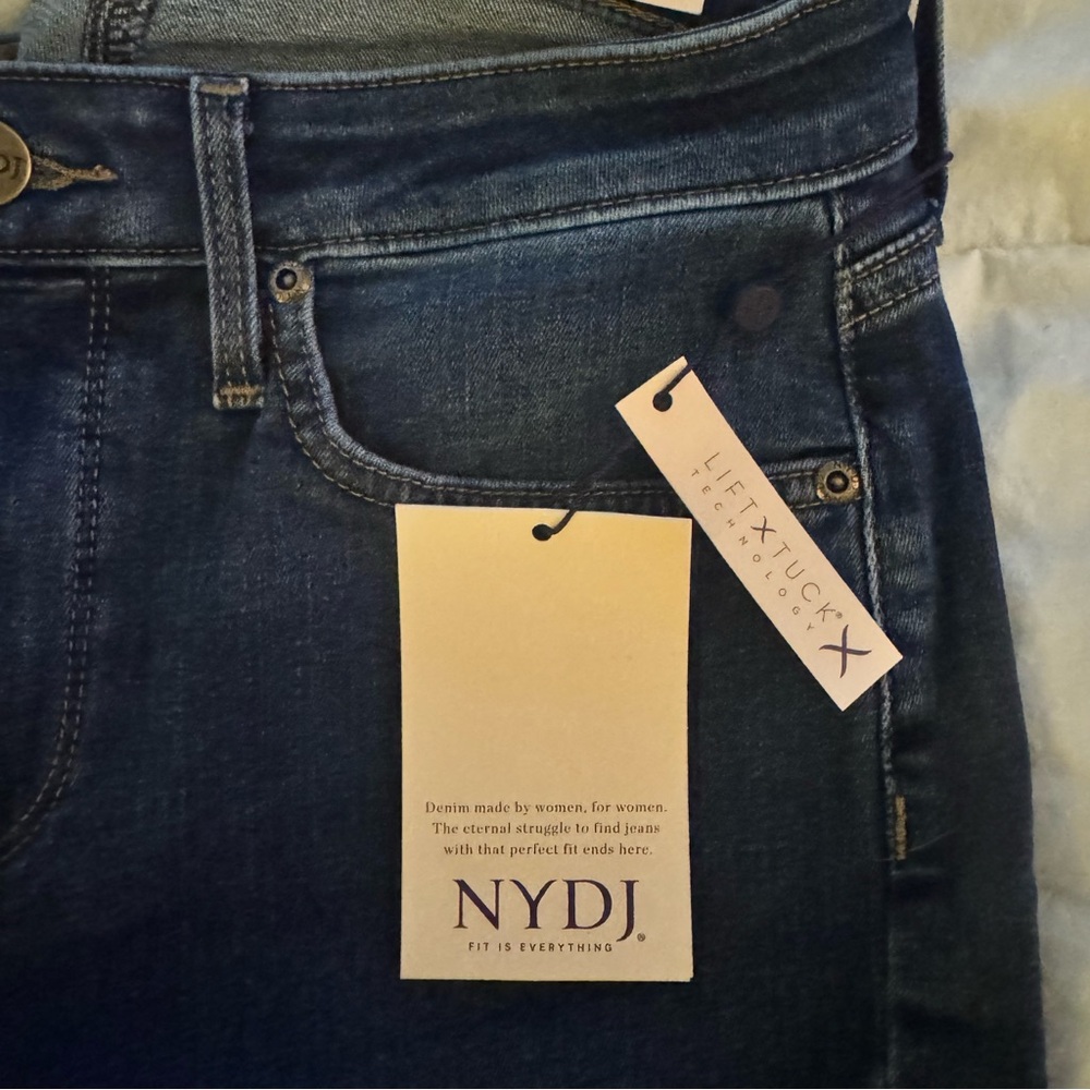 BNWT NYDJ Women's Sheri Slim Tall Jeans in Cooper with 36” inseam, size 0 (25) - Picture 9 of 11